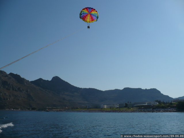 2009.06.09-parasailing-39.jpg